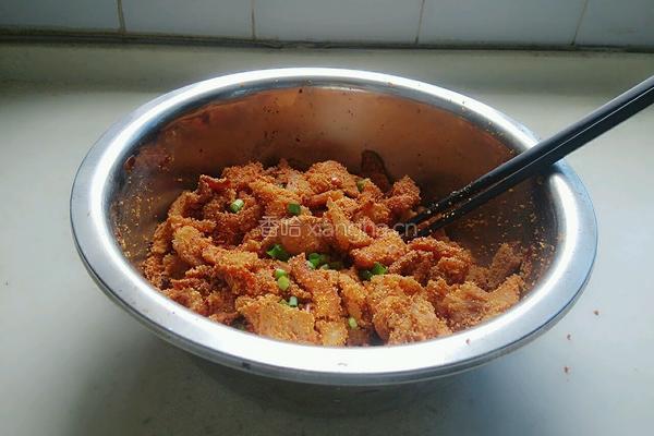 粉蒸肉的做法图解5