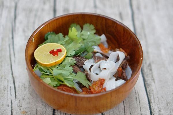 牛肉汤河粉的做法图解5