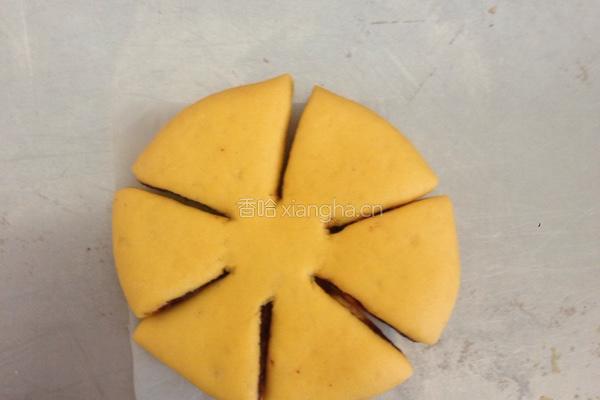 南瓜豆沙花形包的做法图解3