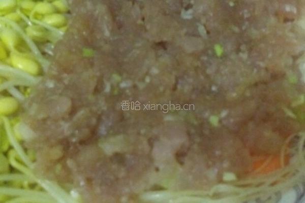黄豆芽蒸肉的做法图解5