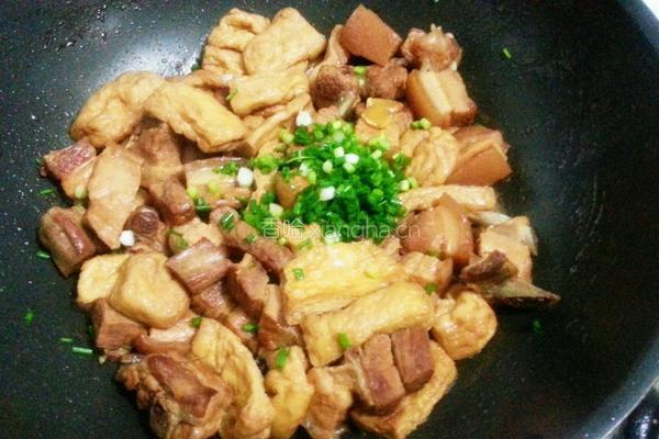 油豆腐烧五花肉的做法图解9