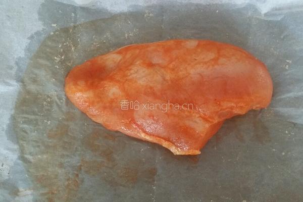 奶油蘑菇烤鸡奶酪披萨的做法图解2