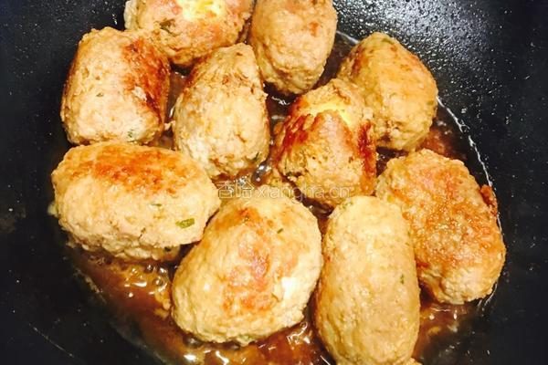 鹌鹑蛋肉丸的做法图解6