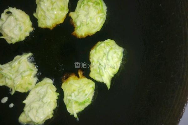 西葫芦煎饼的做法图解4
