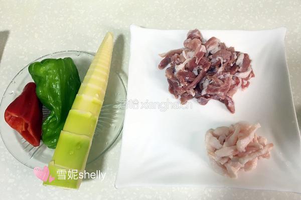 鲜笋肉丝的做法图解1