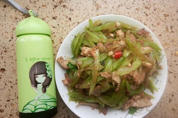 西芹炒豆干的做法图解13