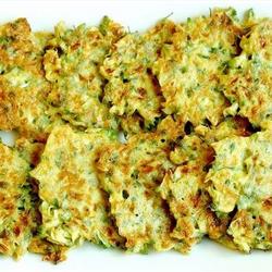 槐花鸡蛋饼的做法[图]