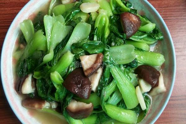香菇炒青菜的做法图解4