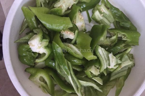 春笋炒腊肉的做法图解3
