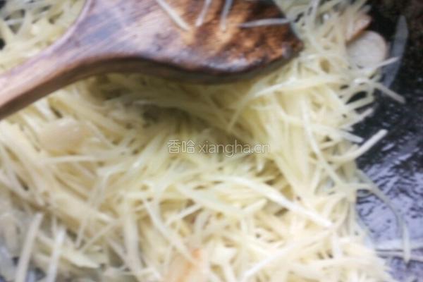醋炝土豆丝的做法图解6