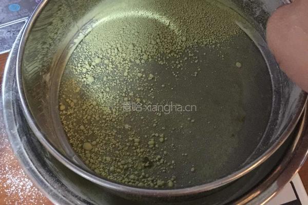 奶油抹茶瑞士卷的做法图解6