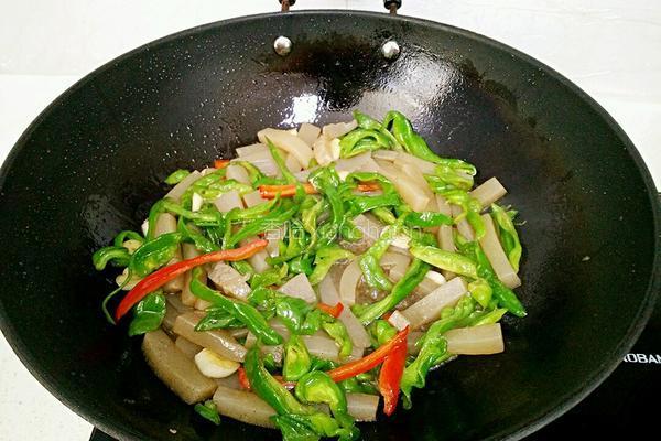 青椒炒魔芋的做法图解6