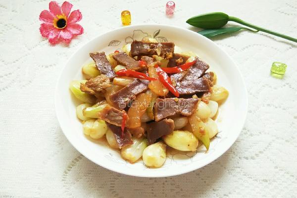 葱头炒腊肉的做法图解8