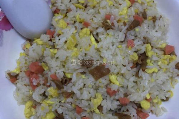 鸭肠火腿蛋炒饭的做法图解4