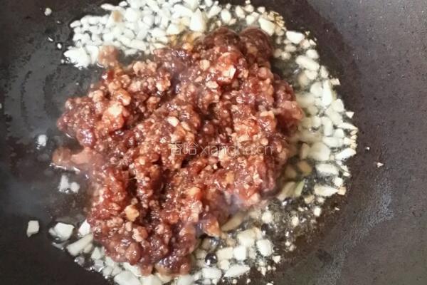 金针菇蒸肉糜的做法图解3