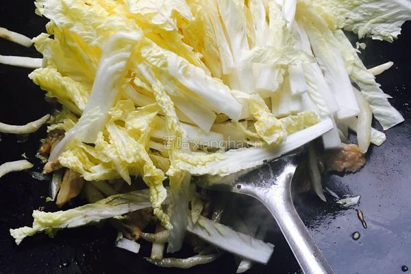 醋溜白菜的做法图解4