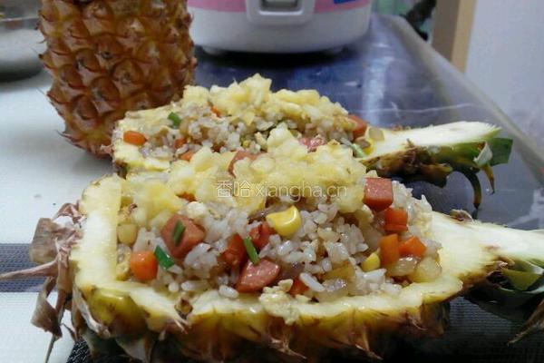 菠萝饭的做法图解1