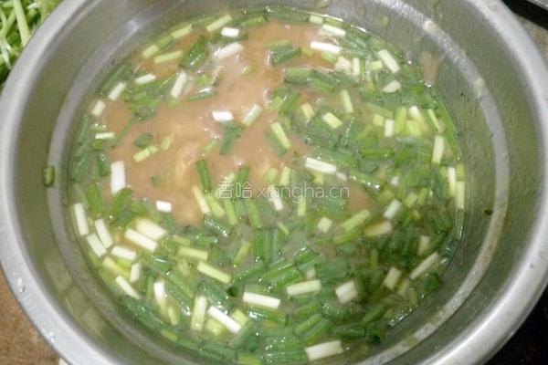 香葱肉末炒鸡蛋的做法图解2