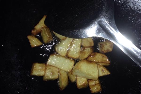 油炸土豆块+煎鸡蛋的做法图解5