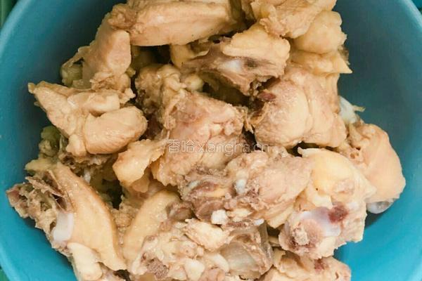 特制香菇鸡肉面的做法图解4