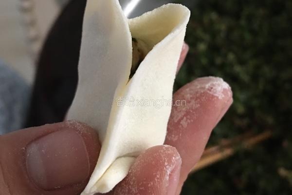 韭菜瘦肉水饺的做法图解9