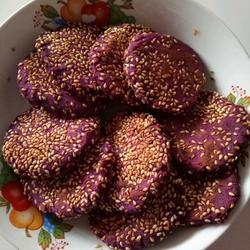 紫薯芝麻饼的做法[图]