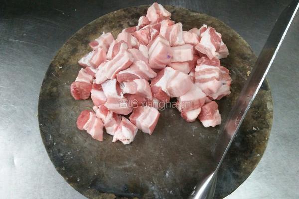 家乡红烧肉的做法图解1