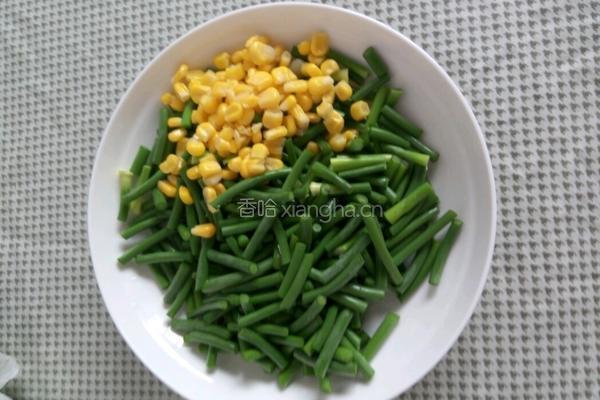 蒜薹小凉拌的做法图解1