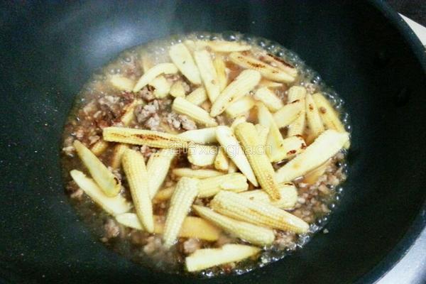 肉沫炒小玉米的做法图解9