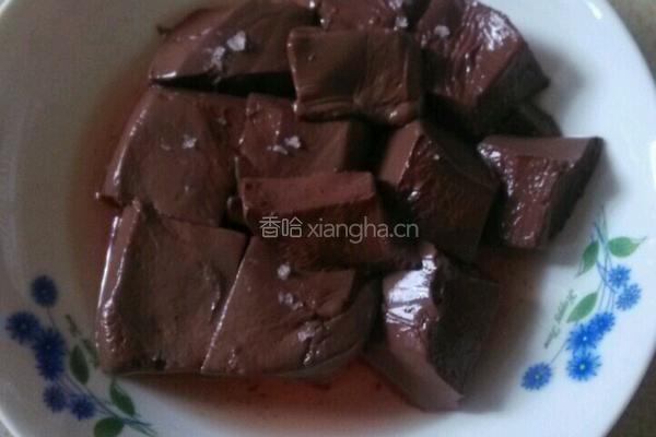 猪红焖韭菜的做法图解2