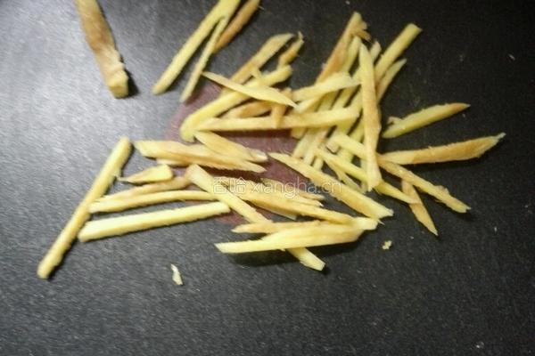 豆腐鱼汤的做法图解2