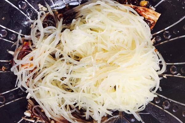 香辣凉拌土豆丝的做法图解5