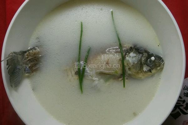 清炖鱼的做法图解4