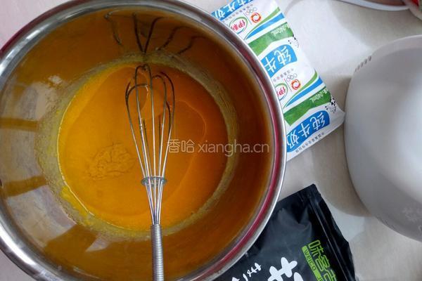 黑加仑抹茶戚风蛋糕的做法图解4