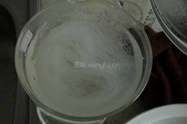 香菇烤粉丝的做法图解1