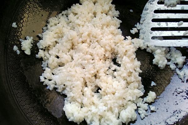 鸡蛋炒饭的做法图解8