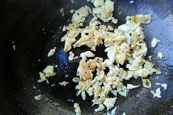 鸡蛋炒饭的做法图解12