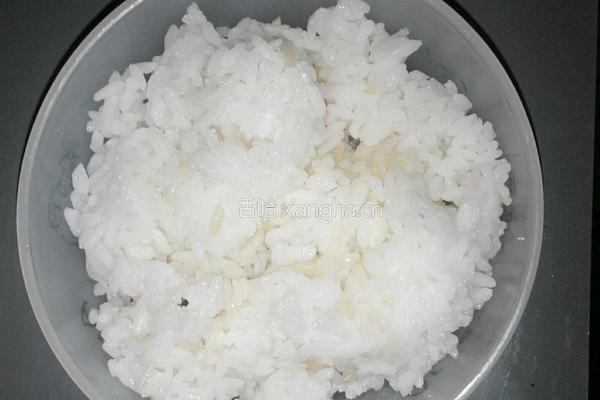 鸡蛋炒饭的做法图解4