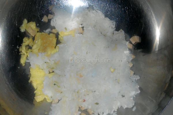 鸡蛋炒饭的做法图解9