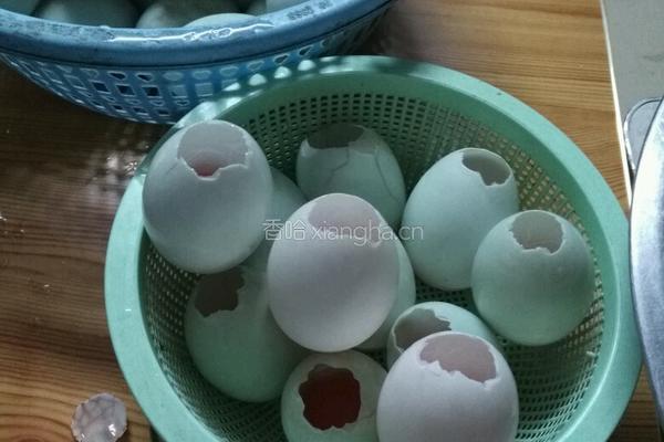 咸蛋糯米饭的做法图解2