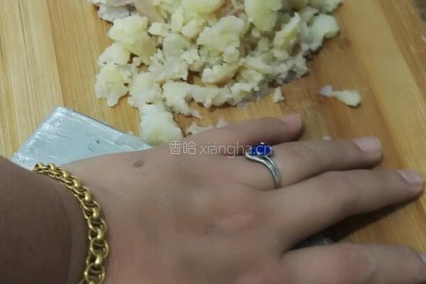 滇味老奶洋芋的做法图解3