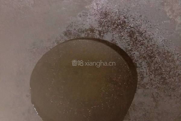 炒花生米的做法图解3
