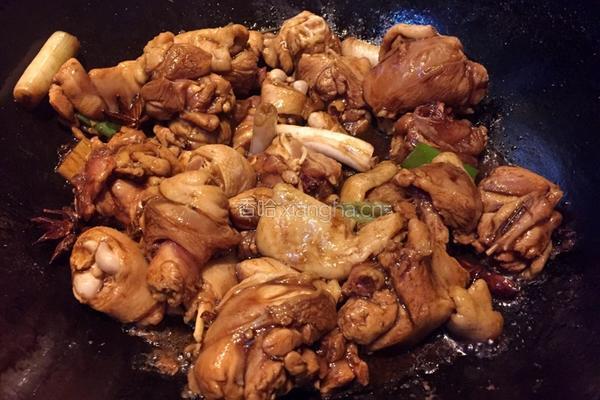 土豆炖鸡块的做法图解6