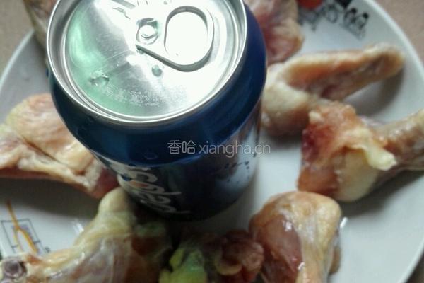 可乐焖鸡腿的做法图解1