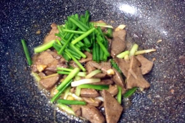 大葱爆炒猪肝的做法图解8