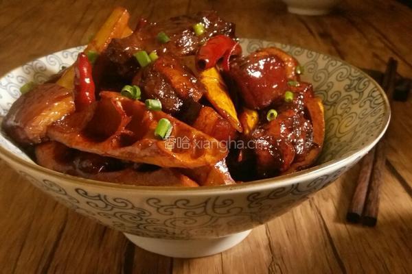 竹笋烧肉的做法图解12