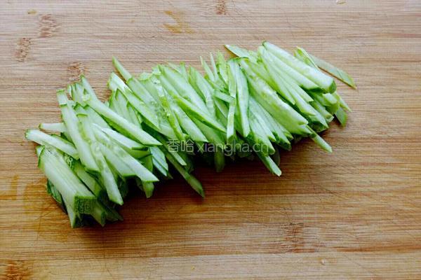 凉拌老虎菜的做法图解2