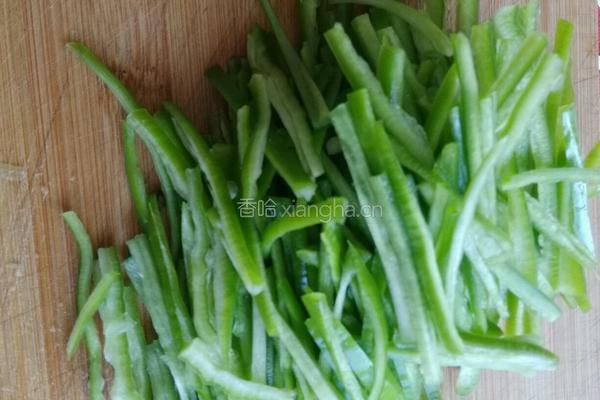 凉拌老虎菜的做法图解3
