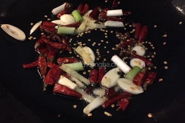 重庆辣子鸡的做法图解5