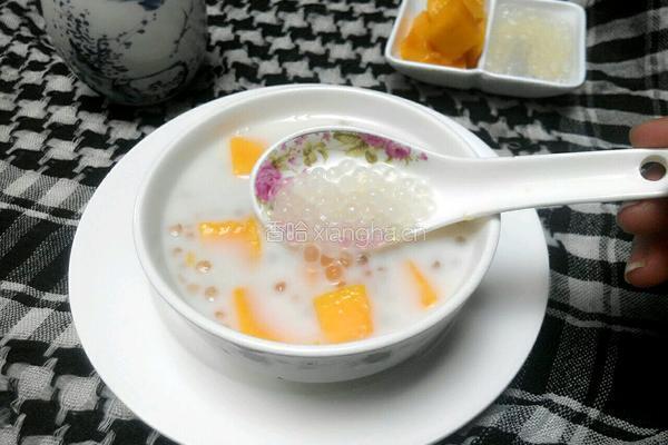 椰汁芒果西米露的做法图解10